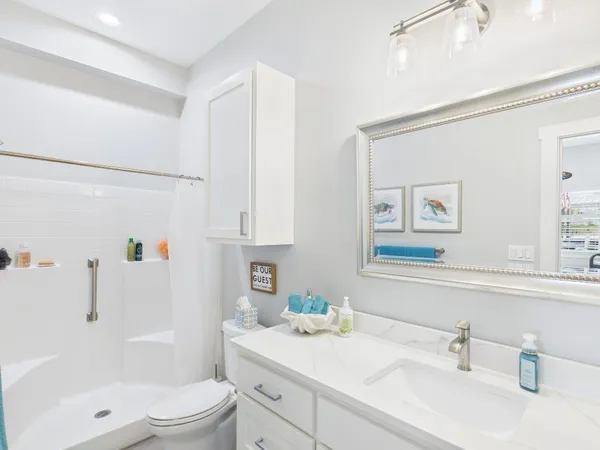 $850,000 | 117 Ball Street, Rockport, TX 78382