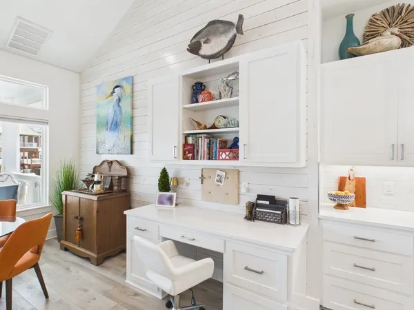 $850,000 | 117 Ball Street, Rockport, TX 78382