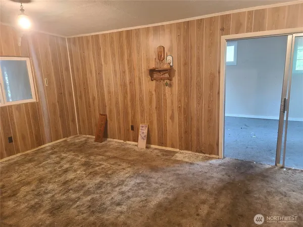 a view of a hallway with elevator