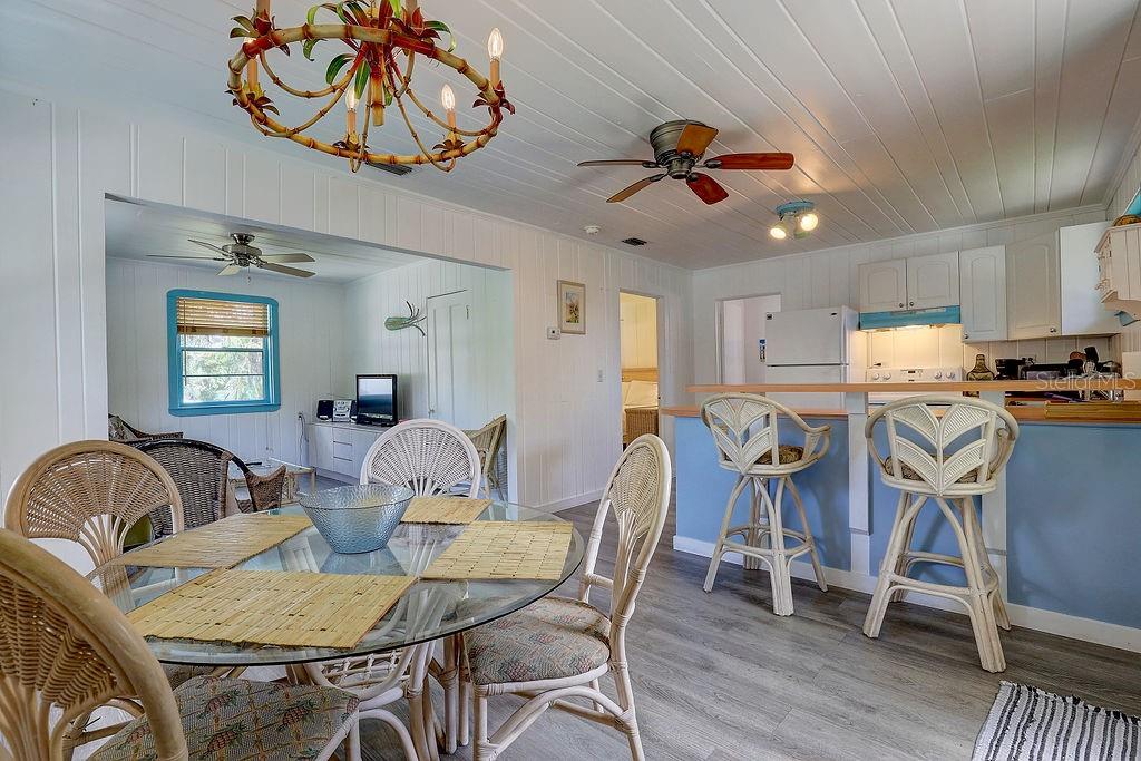 424 Albee Road West Nokomis, FL 34275 - Photo 54 of 99 Unit 3