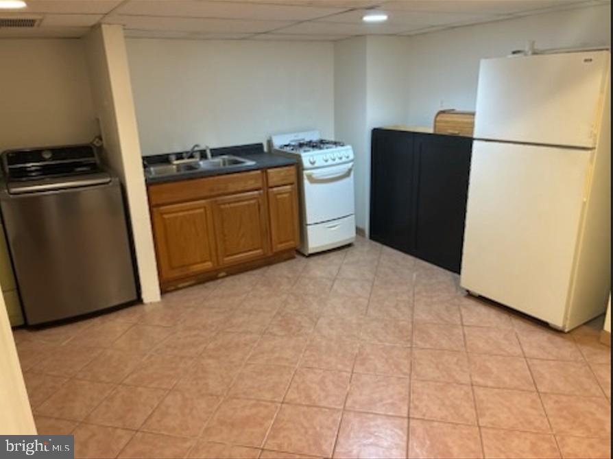 6904 Homeway Baltimore, MD 21222 - Photo 22 of 23 Gallery Image 22