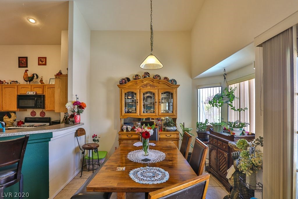 1062 Pennyfeather Road Henderson, NV 89015 - Photo 11 of 36 Gallery Image 11
