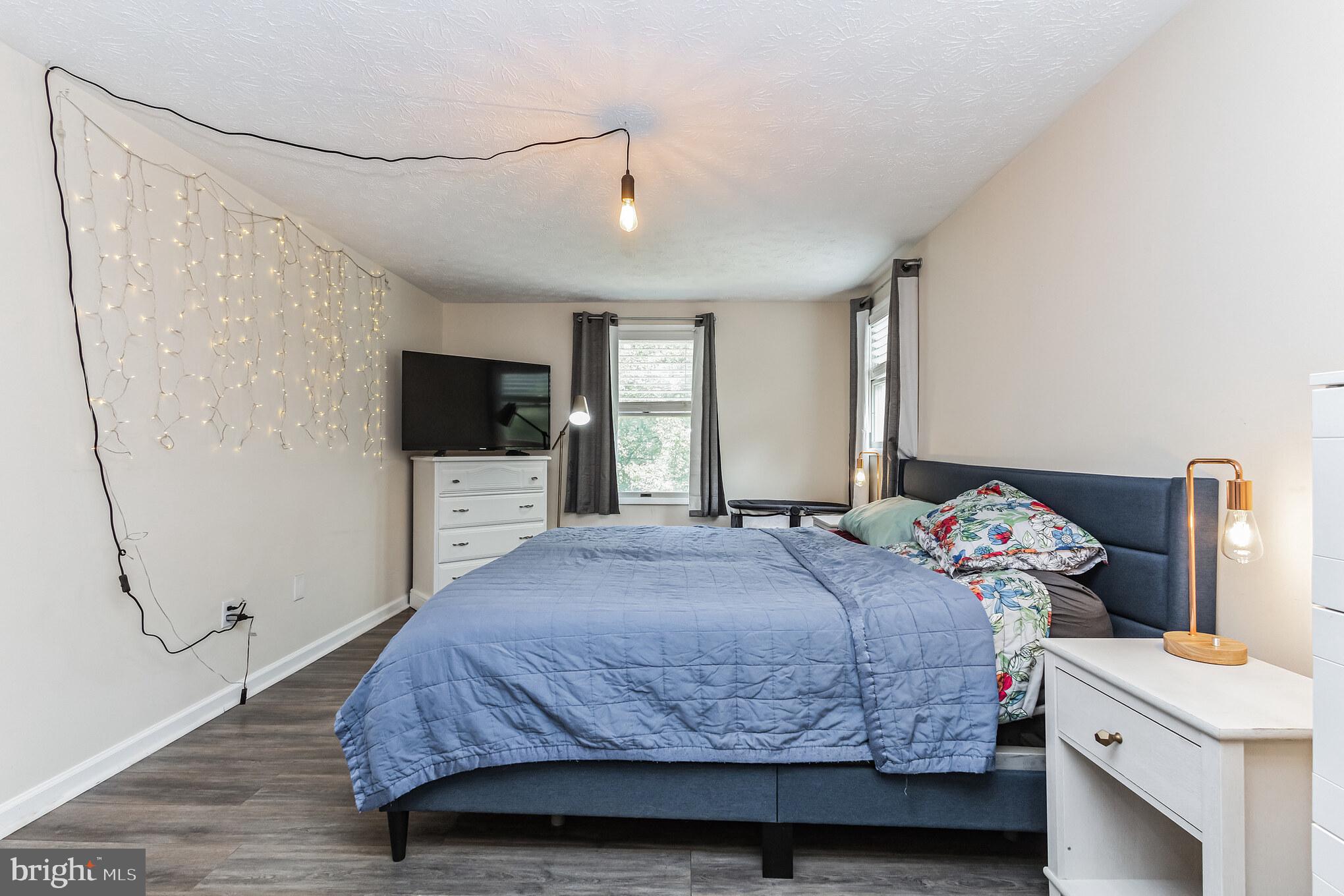 1233 Windmill Lane Silver Spring, MD 20905 - Photo 11 of 34