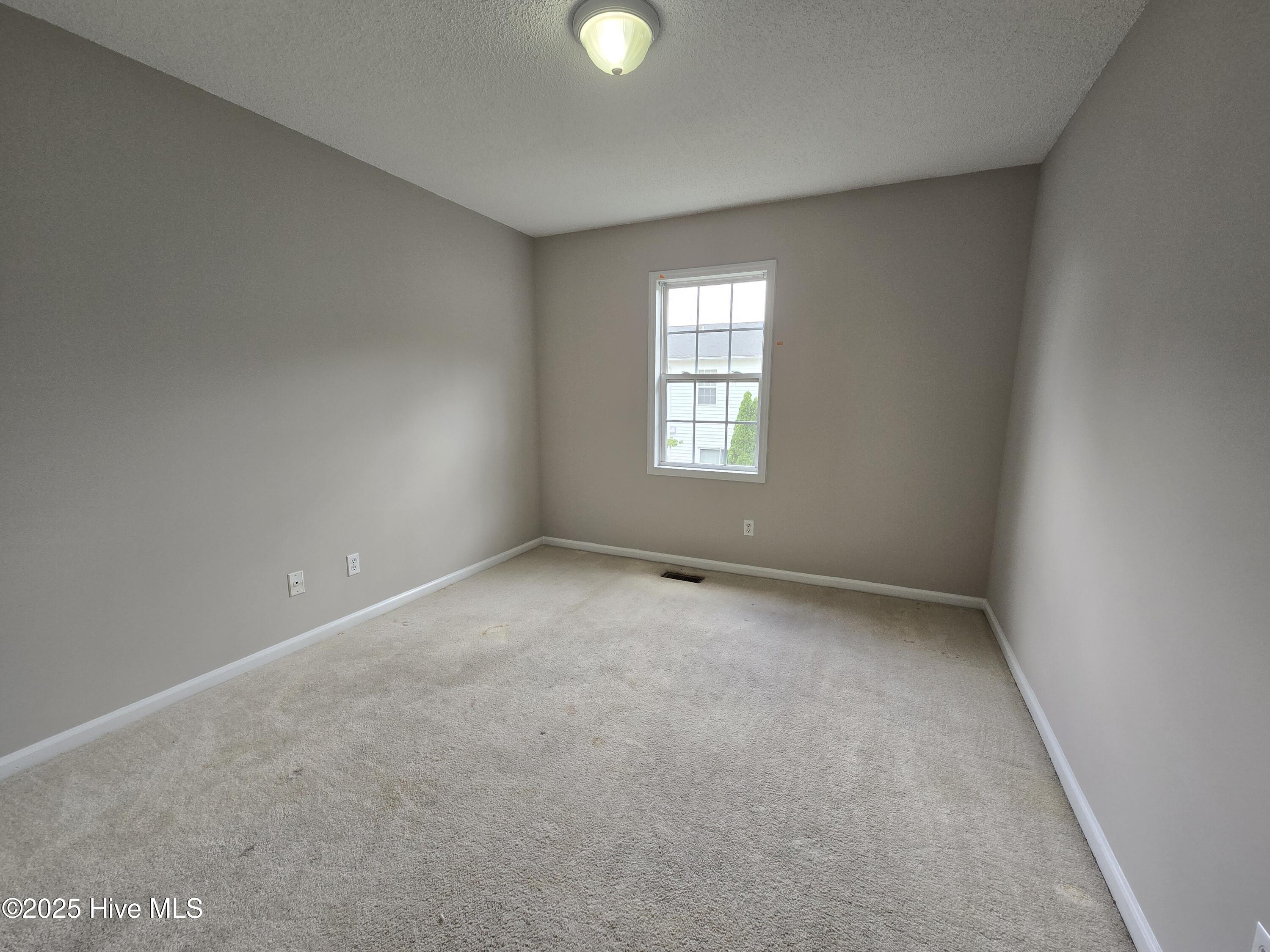 1015 Spring Forest Road, Unit F5 Greenville, NC 27834 - Photo 14 of 15 1000004428