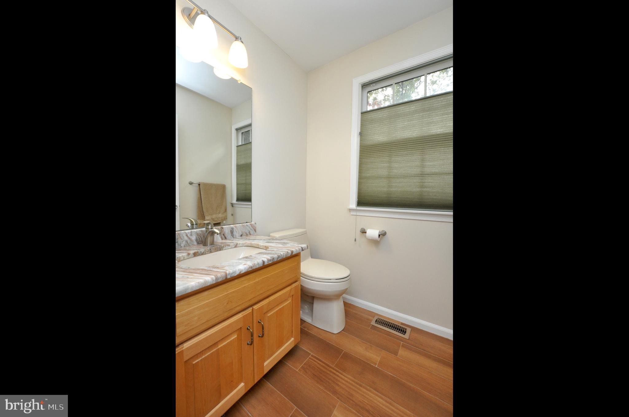 850 McKendimen Road Shamong, NJ 08088 - Photo 16 of 32 First Floor Half Bath