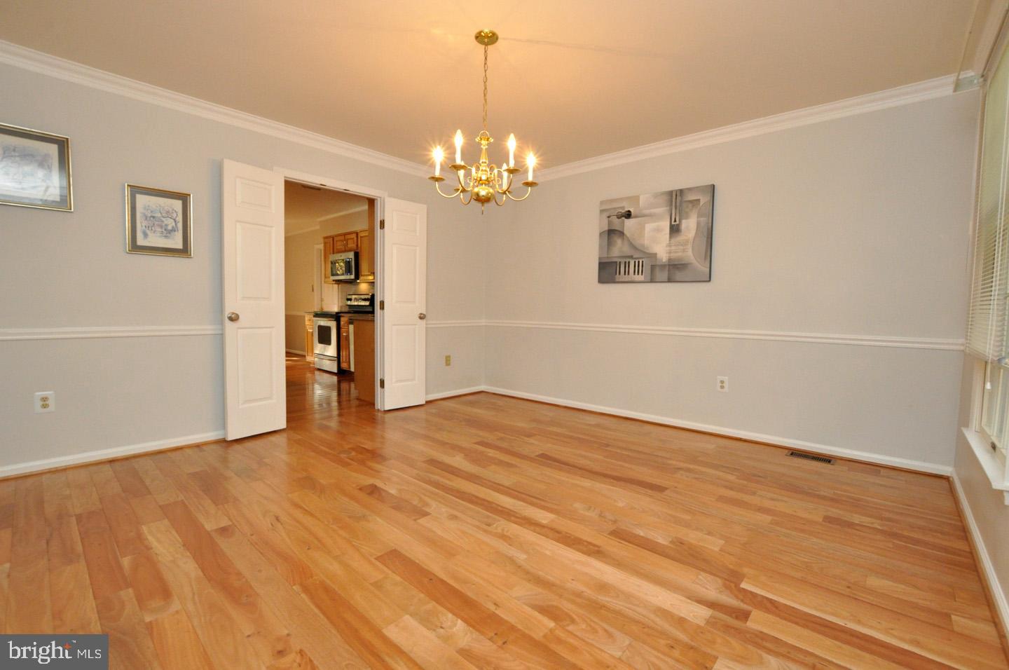 850 McKendimen Road Shamong, NJ 08088 - Photo 3 of 32 Large dining room.