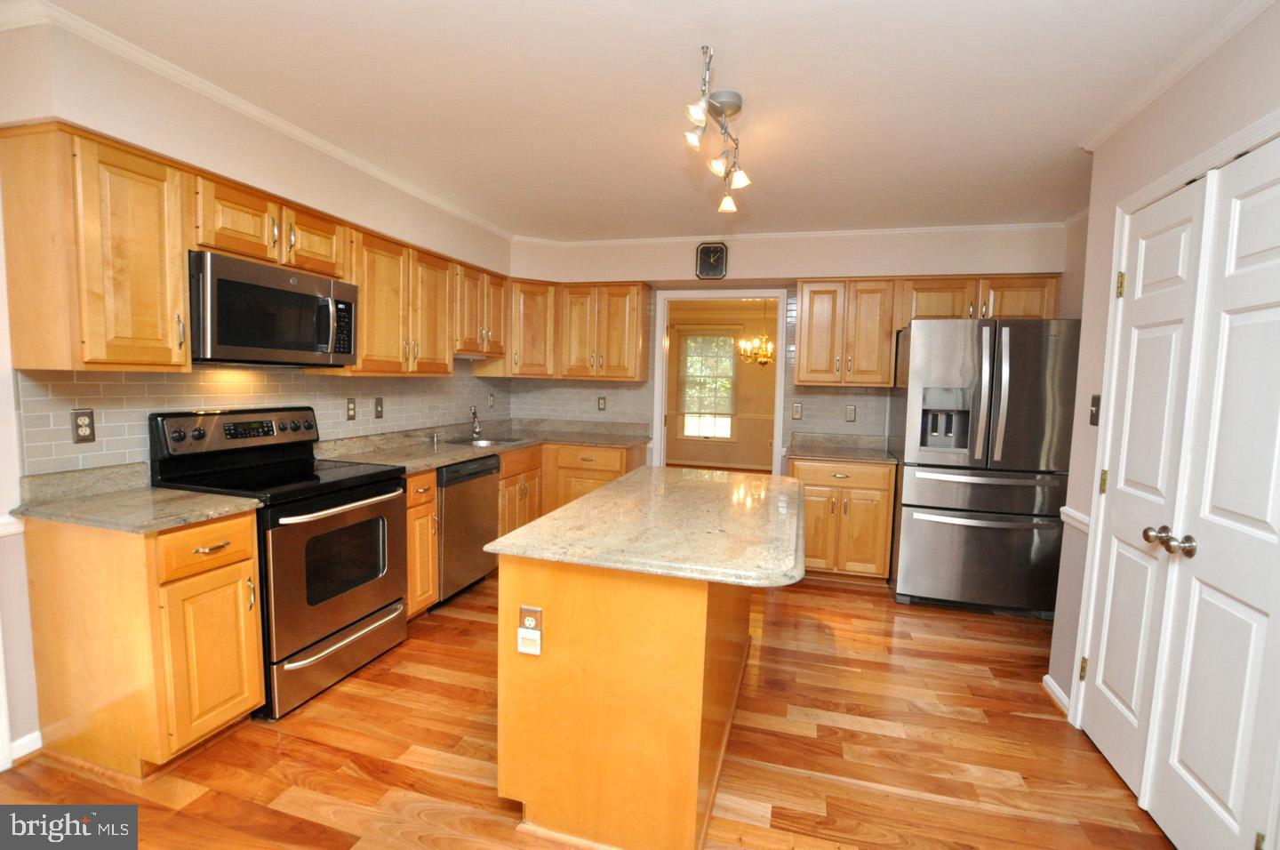 850 McKendimen Road Shamong, NJ 08088 - Photo 6 of 32 Stainless Steel appliances