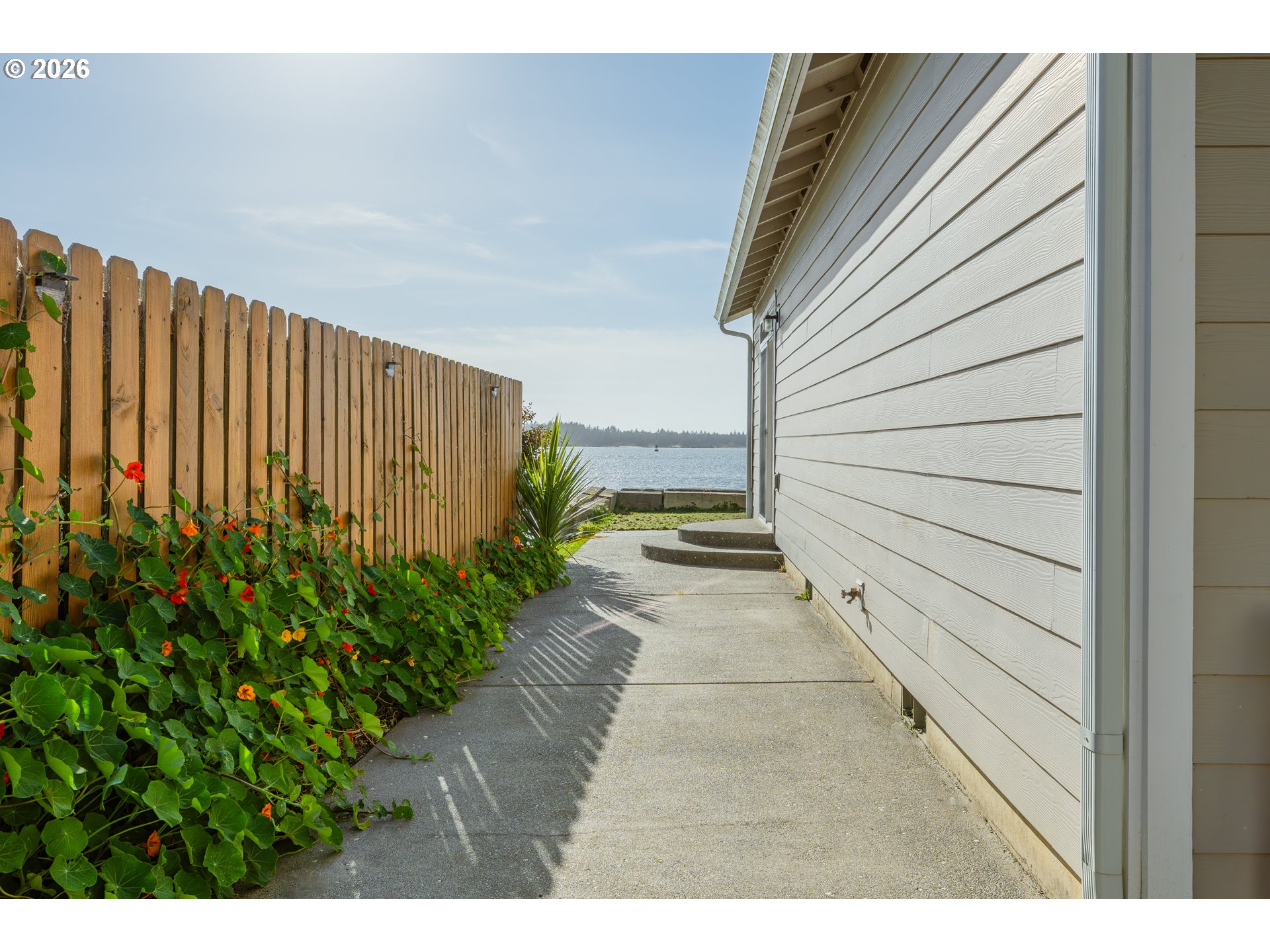 64776 Wygant Road Coos Bay, OR 97420 - Photo 28 of 48