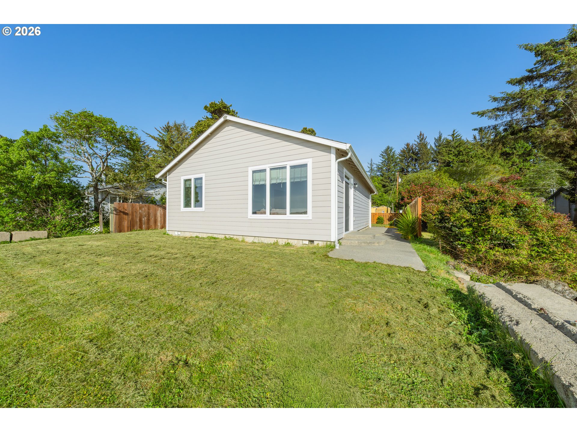 64776 Wygant Road Coos Bay, OR 97420 - Photo 31 of 48