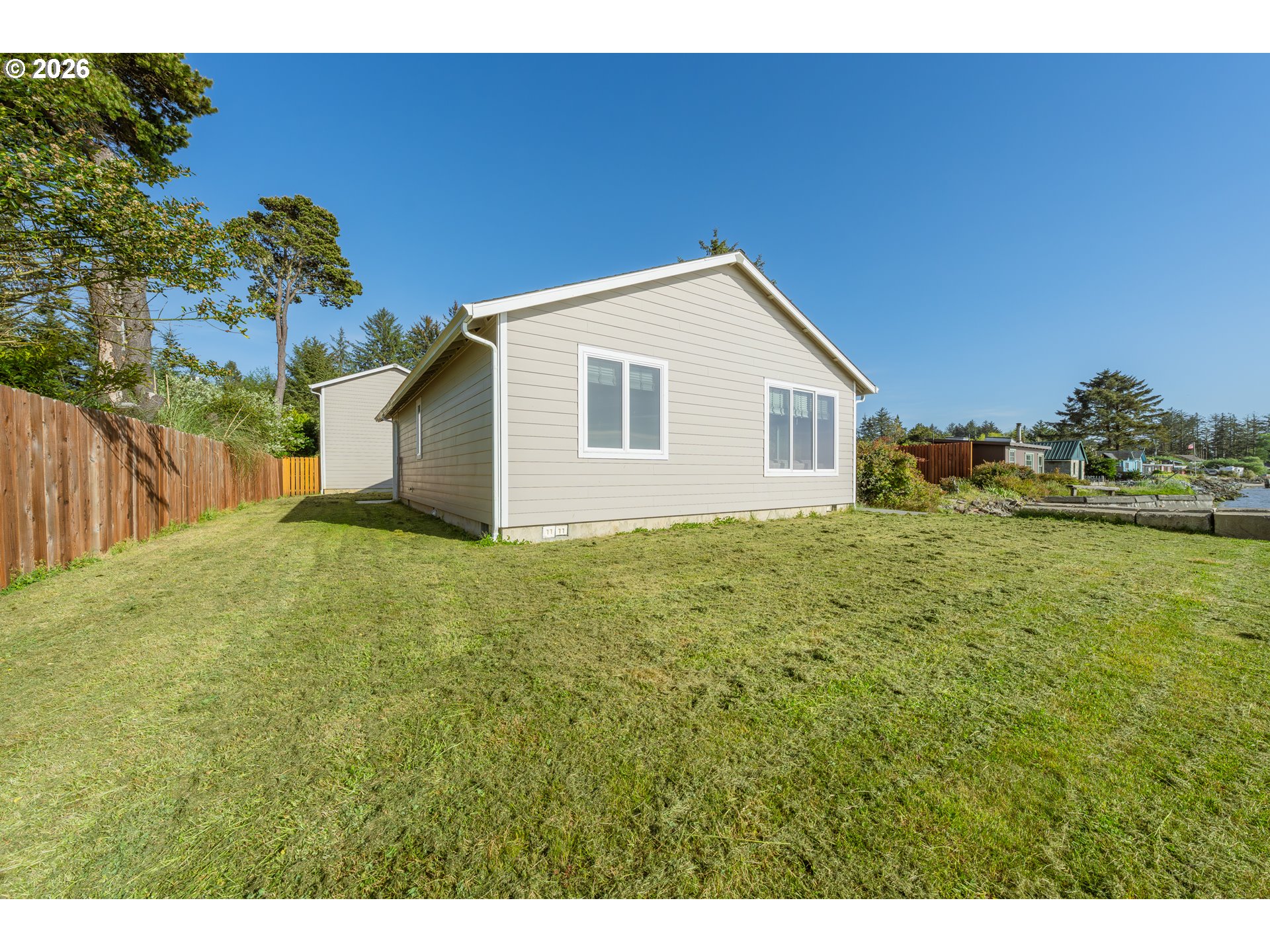 64776 Wygant Road Coos Bay, OR 97420 - Photo 32 of 48