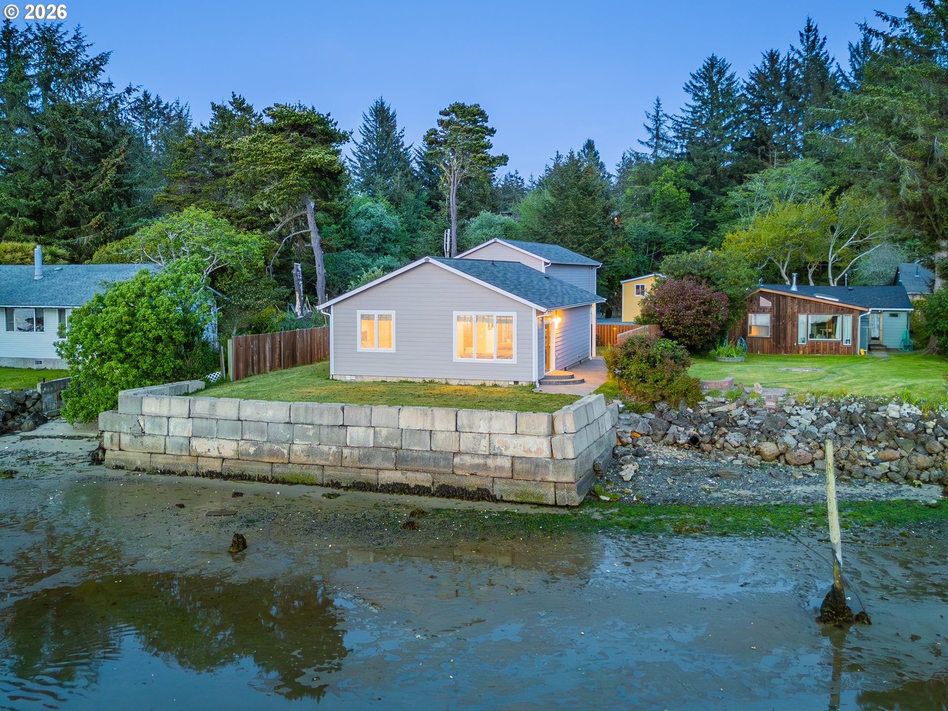64776 Wygant Road Coos Bay, OR 97420 - Photo 40 of 48