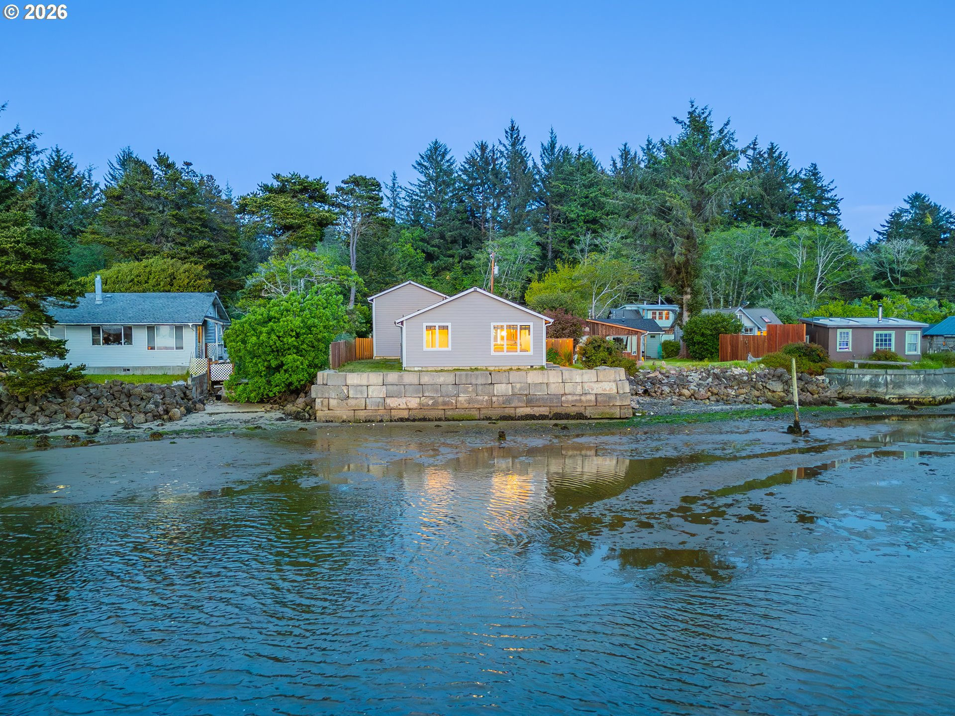 64776 Wygant Road Coos Bay, OR 97420 - Photo 41 of 48