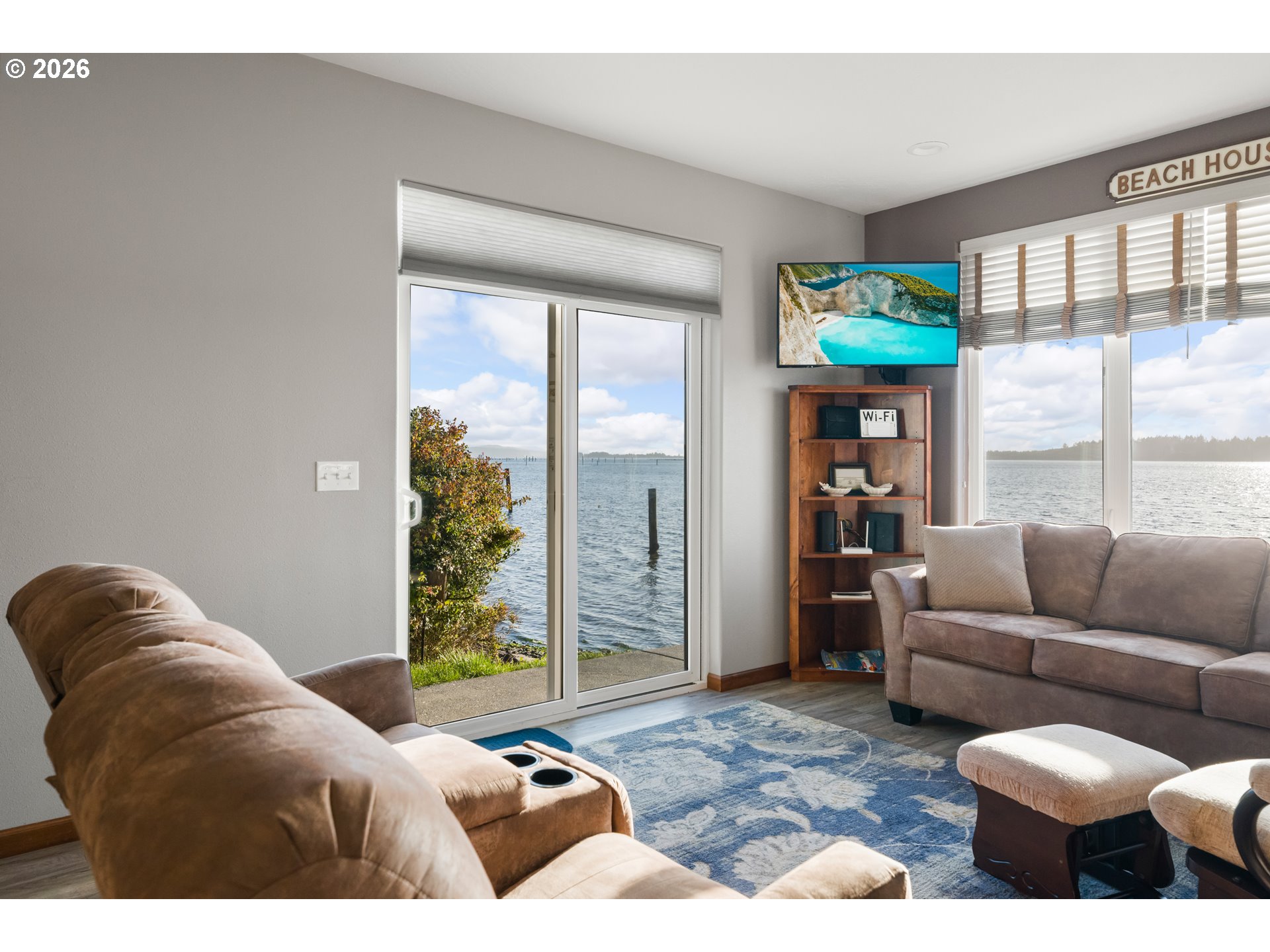 64776 Wygant Road Coos Bay, OR 97420 - Photo 8 of 48