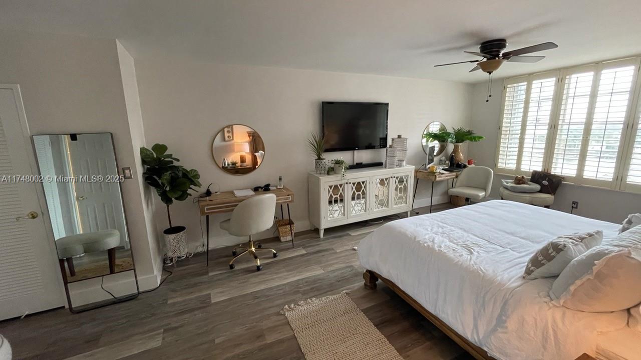 5161 Collins Avenue, Unit 1012 Miami Beach, FL 33140 - Photo 14 of 53