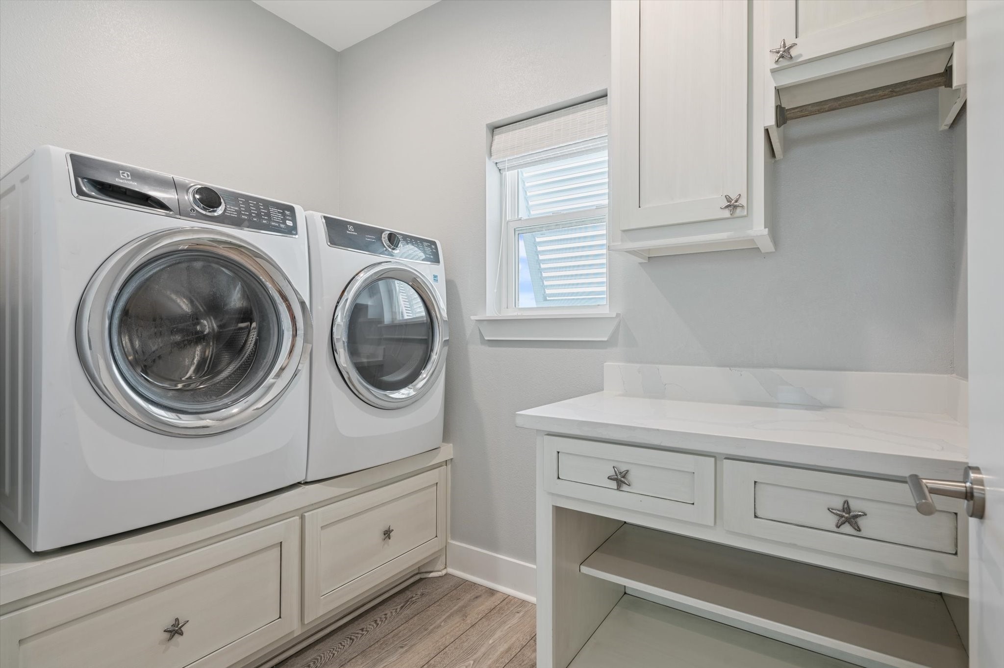 3701 Biscayne Beach Road Port Bolivar, TX 77650 - Photo 43 of 50 a utility room with dryer and washer