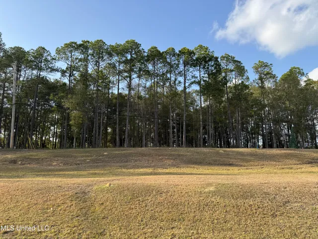 $1,250,000 | 12999 Shriners Boulevard, Biloxi, MS 39532
