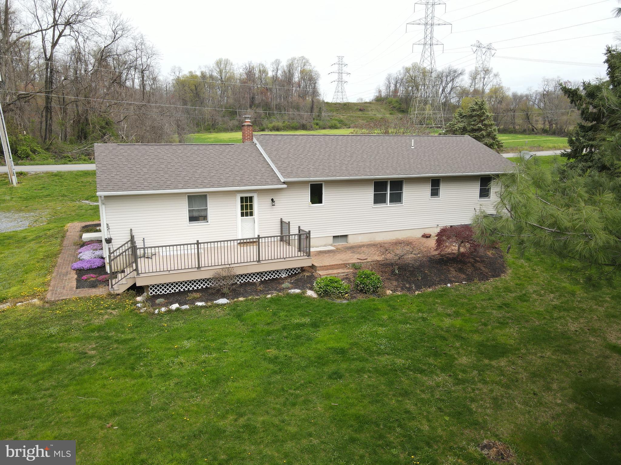 1323 Keener Road Bainbridge, PA 17502 - Photo 9 of 105 Gallery Image 9