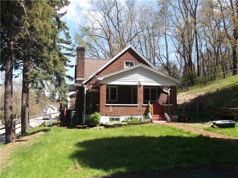 7045 Pleasant Valley Road Irwin, PA 15642 - Photo 2 of 12 Exterior Front.