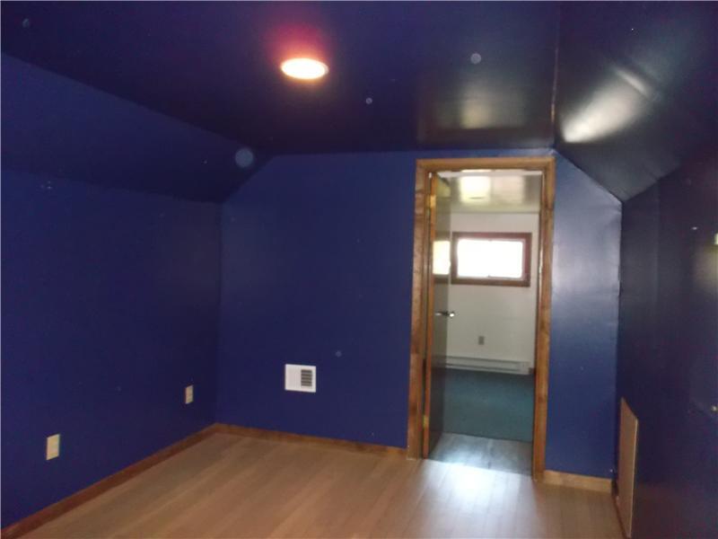 7045 Pleasant Valley Road Irwin, PA 15642 - Photo 10 of 12 Den.