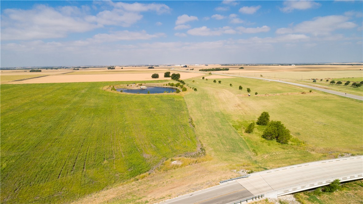 14417 Chandler Road Taylor, TX 76574 - Photo 6 of 16 a view of an ocean view