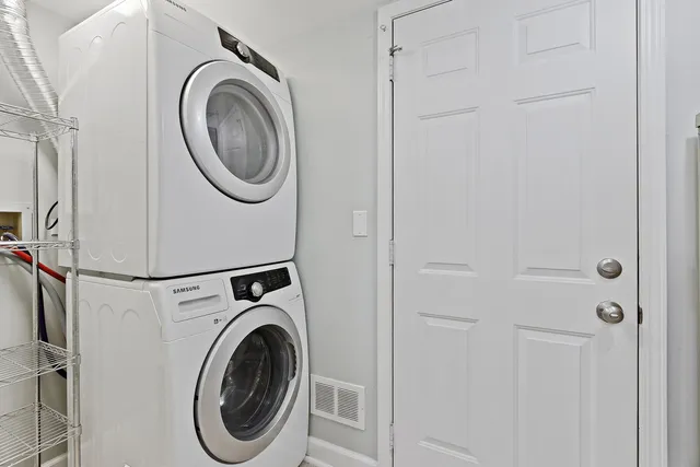 $2,550 | 728 Brandon Place, Wheeling, IL 60090