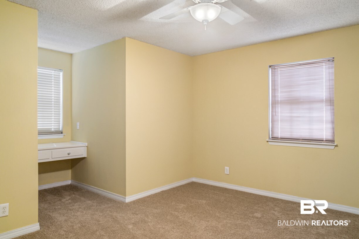 105 Paige Circle Daphne, AL 36526 - Photo 20 of 33