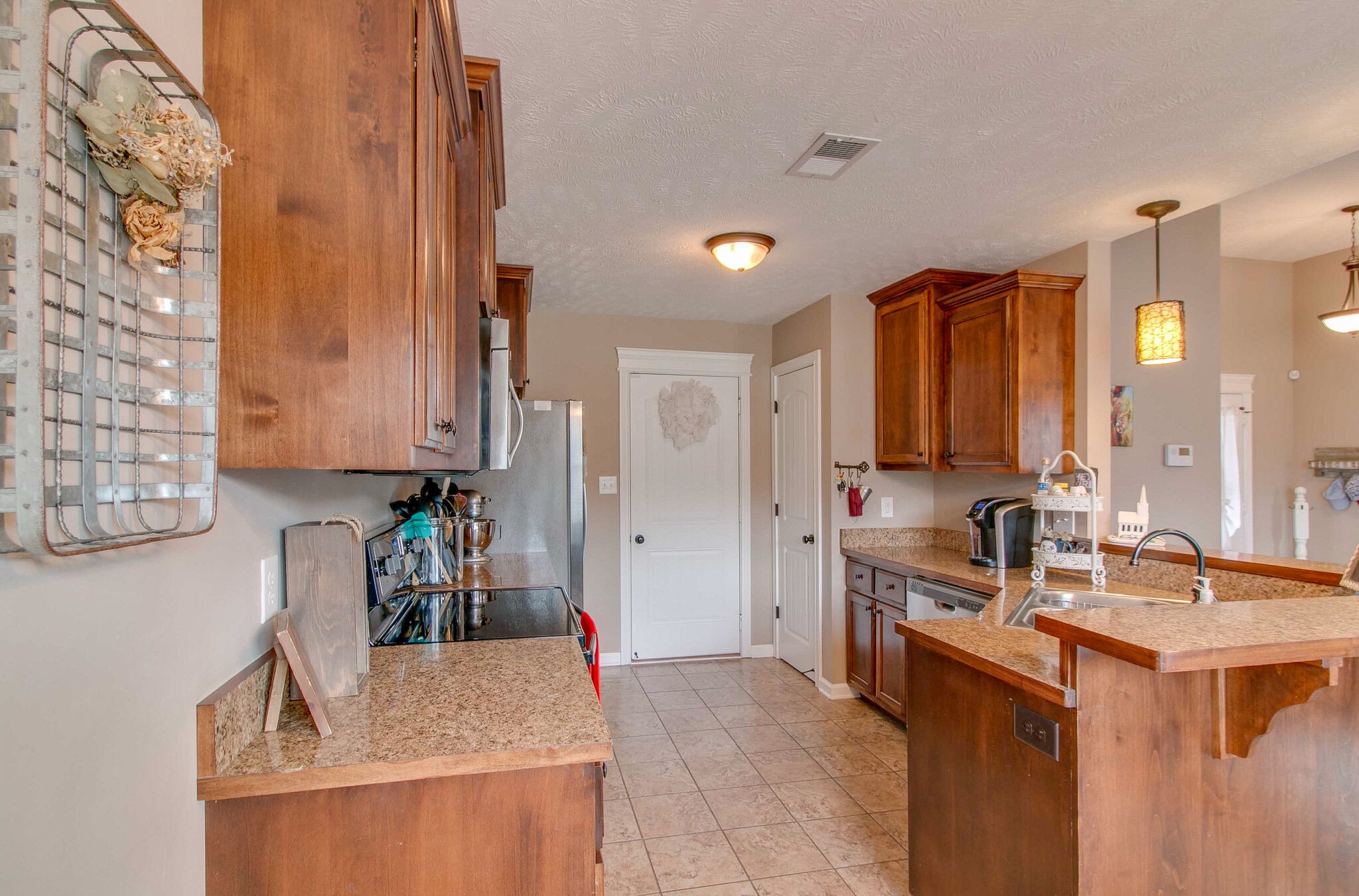 2312 River Road Clarksville, TN 37040 - Photo 22 of 25 a kitchen with a sink and cabinets