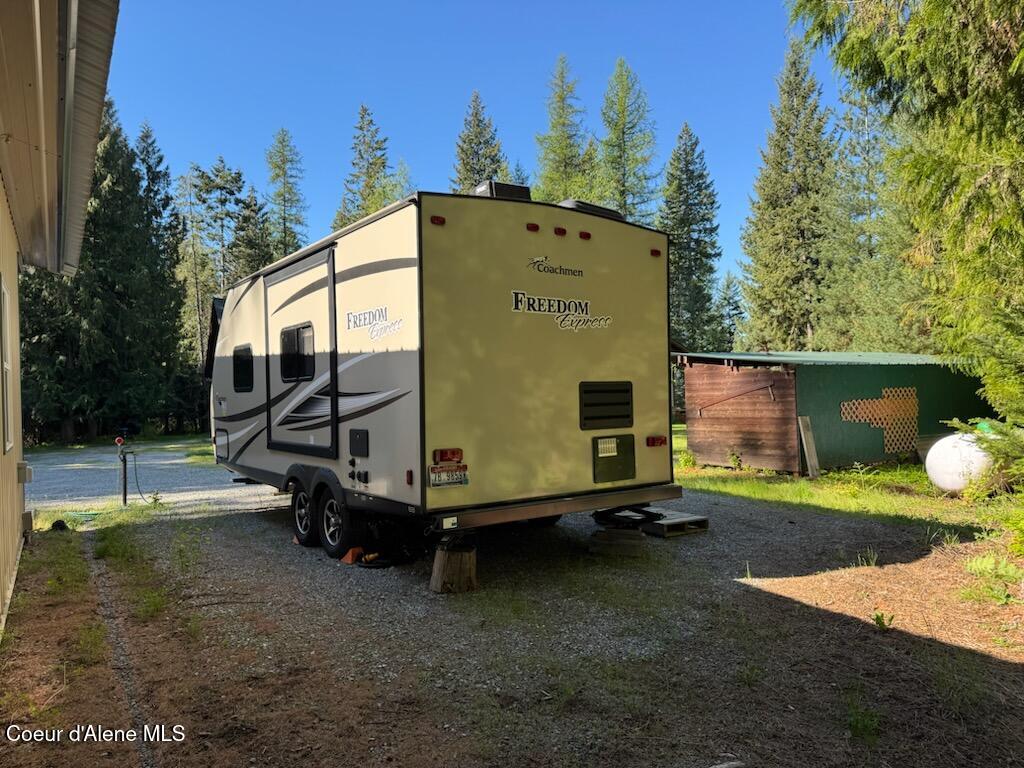 1196 Gold Creek Road Sandpoint, ID 83864 - Photo 51 of 66 .