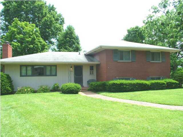 2728 Lamont Road Louisville, KY 40205 - Photo 1 of 1 Primary Photo