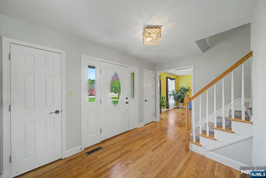 460 Shades Of Death Road Andover, NJ 07821 - Photo 9 of 47
