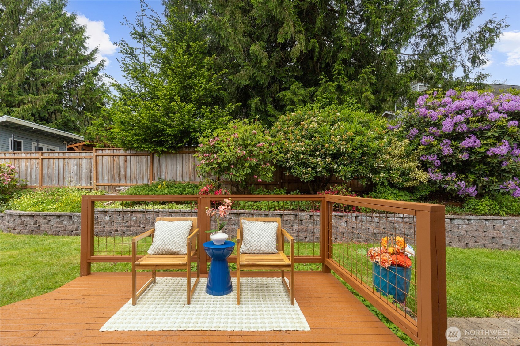 412 164th Place Southeast Bothell, WA 98012 - Photo 32 of 39 a view of sitting area with furniture