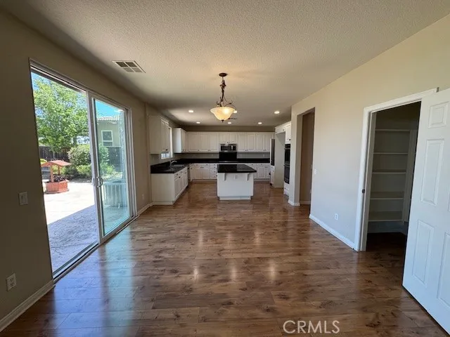 $3,900 | 16034 Skyridge Drive, Riverside, CA 92503