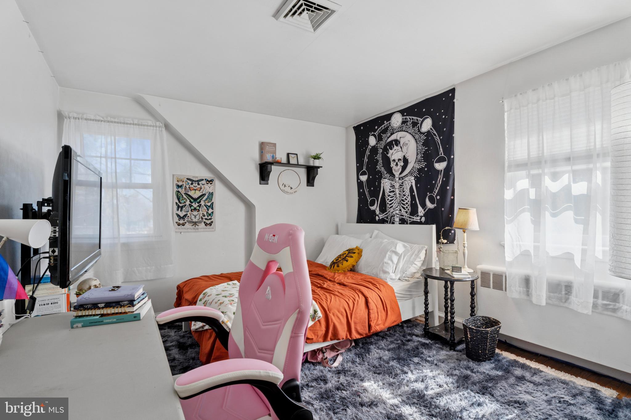 522 Montier Road Glenside, PA 19038 - Photo 11 of 15 3rd Bedroom