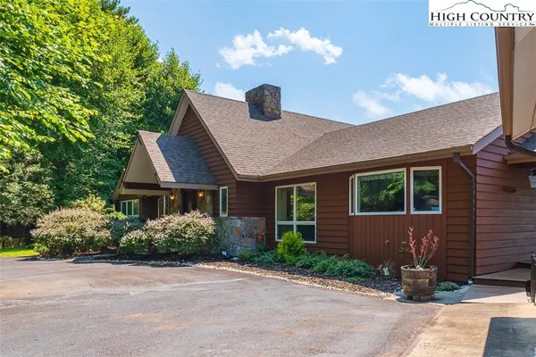$1,700,000 | 148 Chestnut Ridge Lane, Glade Valley, NC 28627