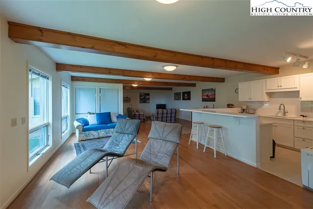 $1,700,000 | 148 Chestnut Ridge Lane, Glade Valley, NC 28627