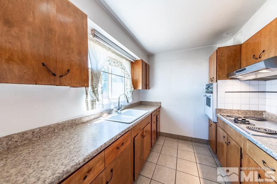 1130 Barstow Street Reno, NV 89512 - Photo 12 of 29 Photo 12
