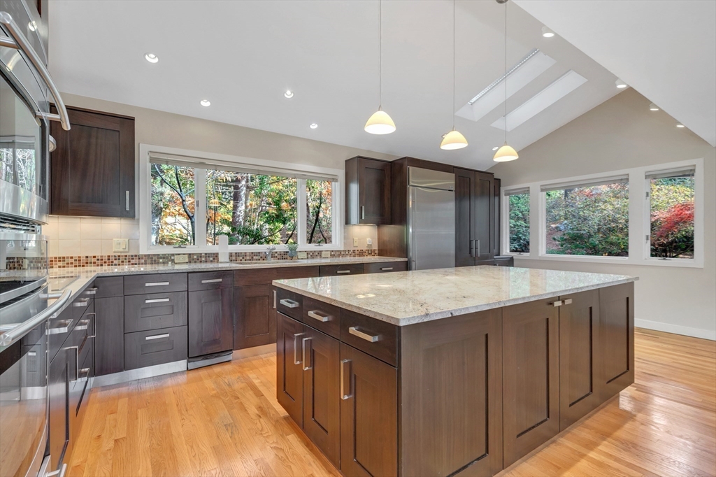 7 Field Road Lexington, MA 02421 - Photo 5 of 30