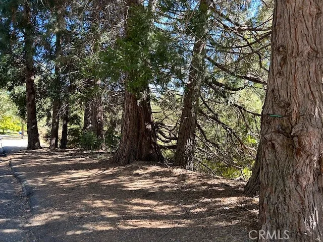 $431,900 | 22348 Glenwood Drive, Crestline, CA 92325