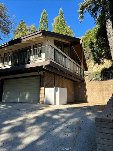 $431,900 | 22348 Glenwood Drive, Crestline, CA 92325