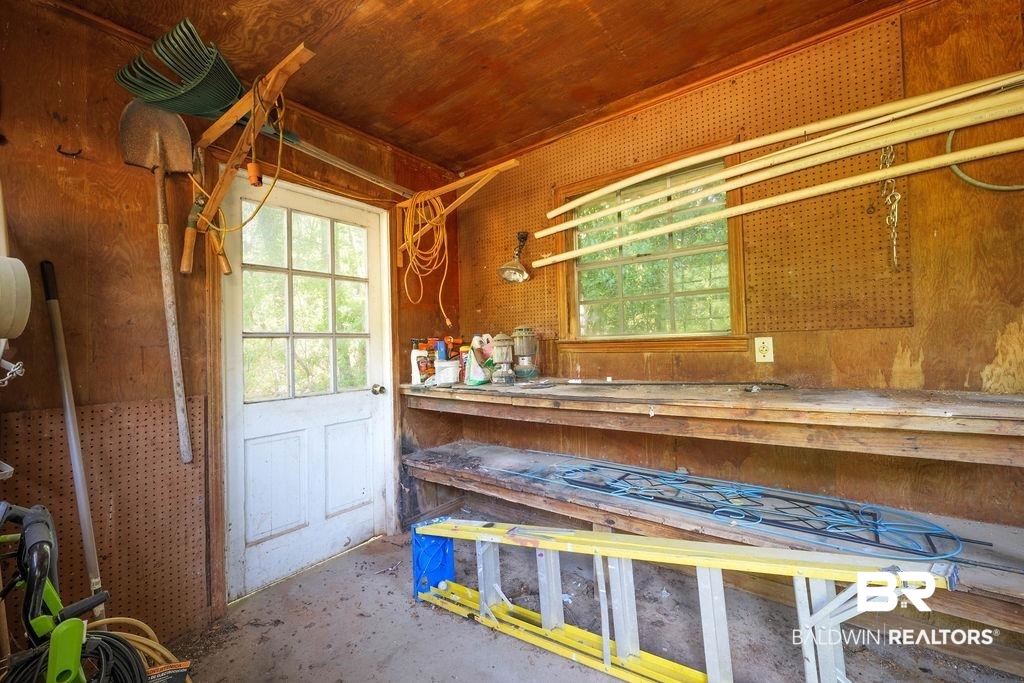 11901 Old Moffat Road Wilmer, AL 36587 - Photo 26 of 39 Out building