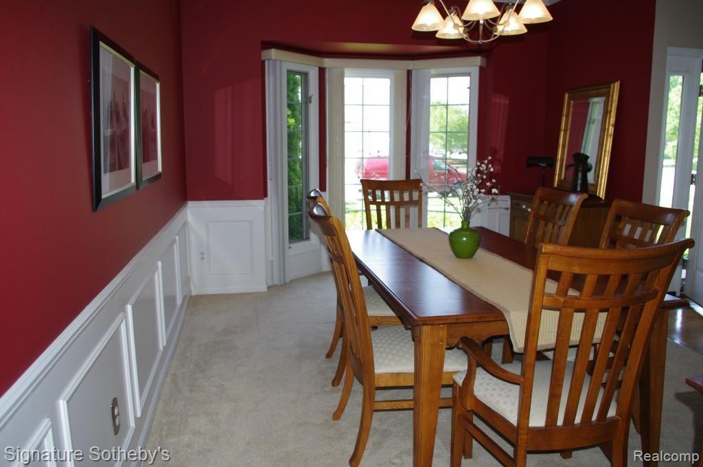 1331 Tulberry Circle Rochester, MI 48306 - Photo 6 of 26