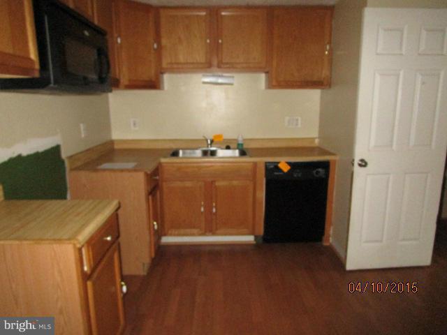 1470 Heather Ridge Court Frederick, MD 21702 - Photo 4 of 10 Kitchen