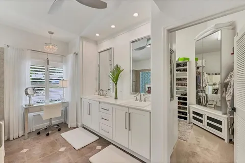 $740,000 | 6102 Sonesta Court, Bradenton, FL 34202