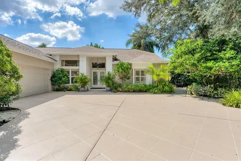 $740,000 | 6102 Sonesta Court, Bradenton, FL 34202