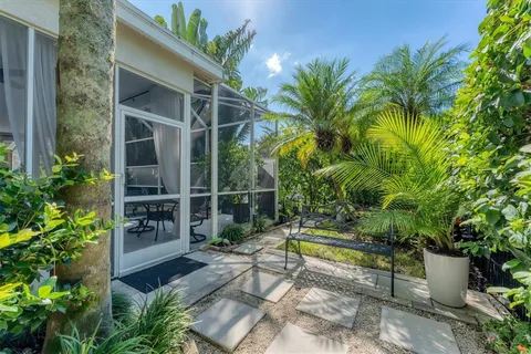 $740,000 | 6102 Sonesta Court, Bradenton, FL 34202