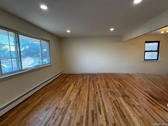 $3,600 | 619 East Park Avenue, Unit MAIN, Long Beach, NY 11561