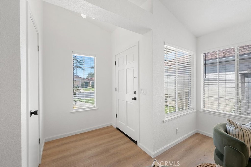 4316 Ridgecrest Street Santa Maria, CA 93455 - Photo 5 of 36 Gallery Image 5