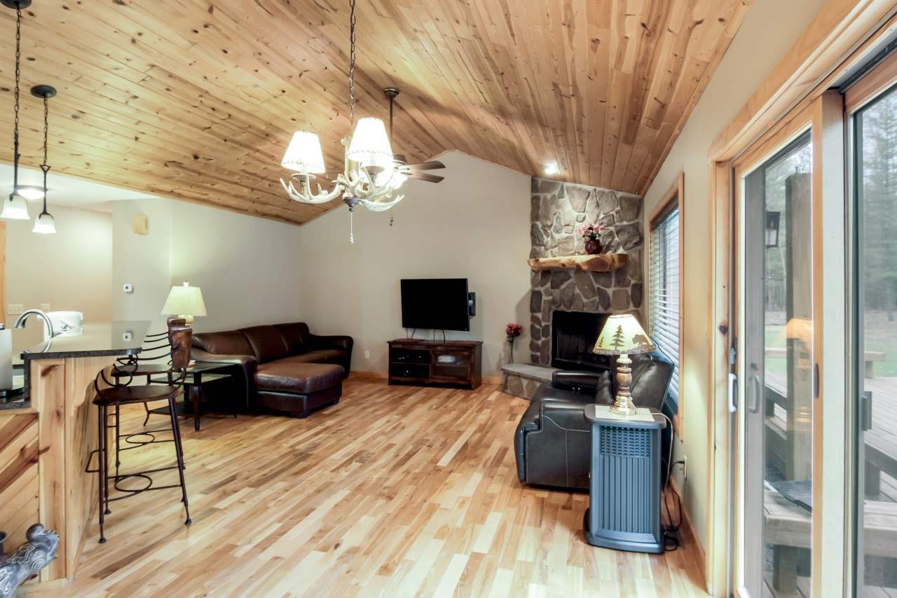 1679 Round Lake Road Interlochen, MI 49643 - Photo 8 of 37 1860584-7.JPG