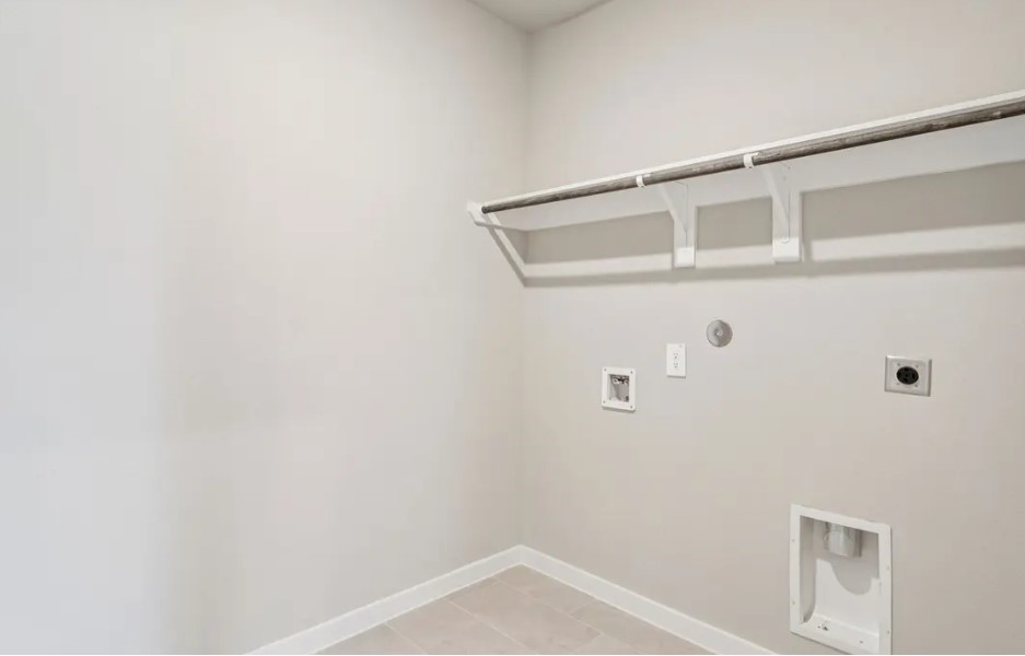 8403 Rio Spring Drive Baytown, TX 77523 - Photo 11 of 14 Photo is not of the actual home, but is an inspirational photo of builder’s model home and may depict options, furnishings, and/or decorator features that are not included