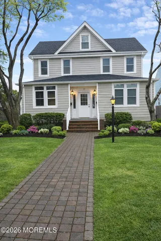 $3,000 | 187 East Bergen Place, Unit B, Red Bank, NJ 07701